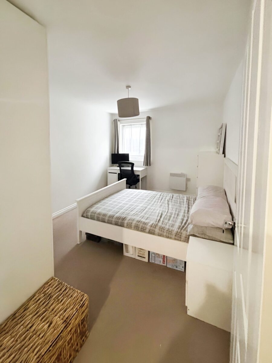 2 Bedrooms Apartment  RM18
