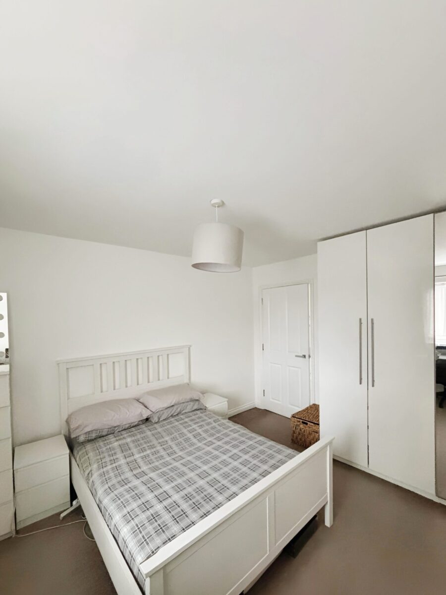 2 Bedrooms Apartment  RM18