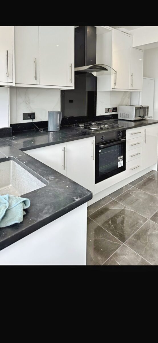 Spacious 4-Bedroom Terraced House to Let IG6