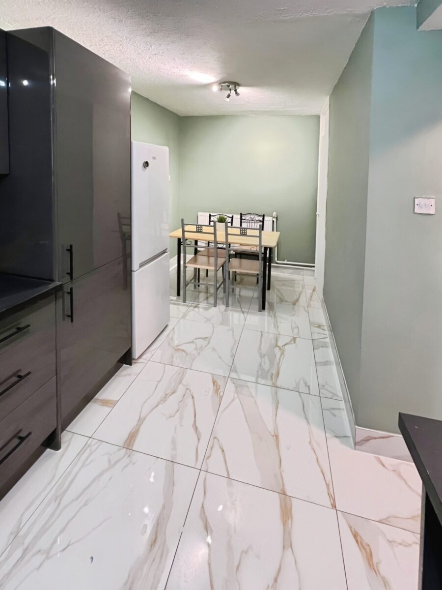 3 Bed Marionette Shoreditch, E2
