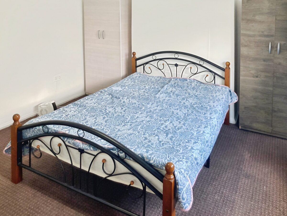 One-Bedroom Flat Available to Rent, Plaistow