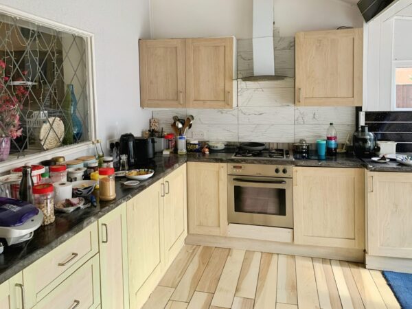 3 Bedroom House For Sale IG1