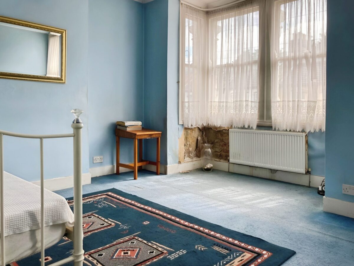 One-Bedroom First Floor Flat in Barking