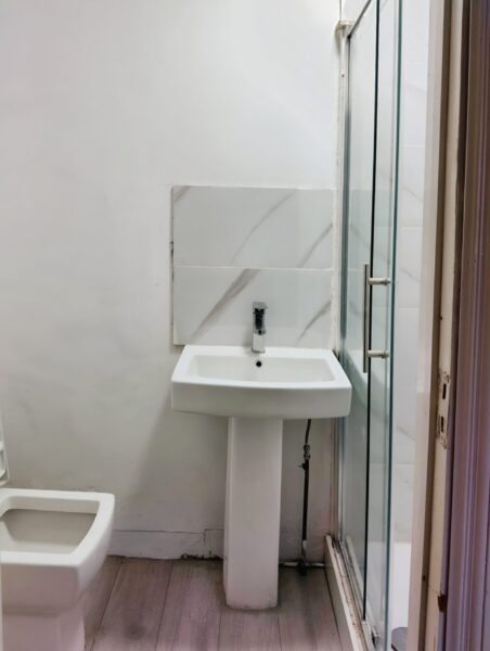 Spacious Property For Rent C17
