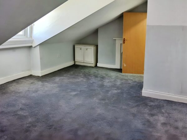 Spacious Property For Rent C17