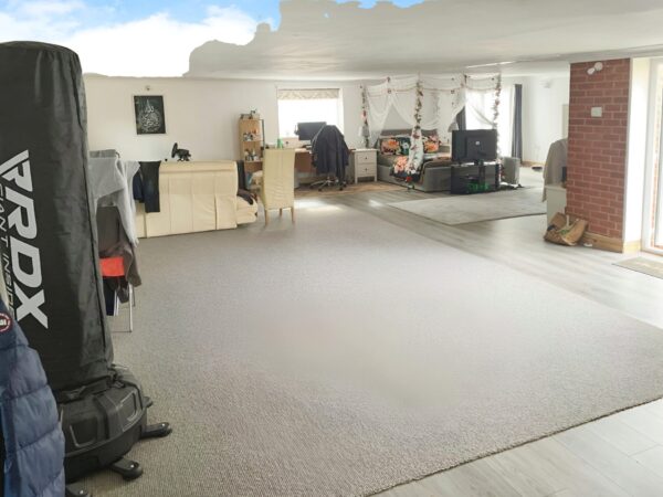 3 Bedroom House For Sale IG1