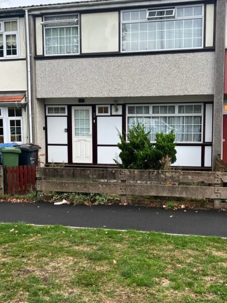 3 Bed House For Sale – Barking IG11