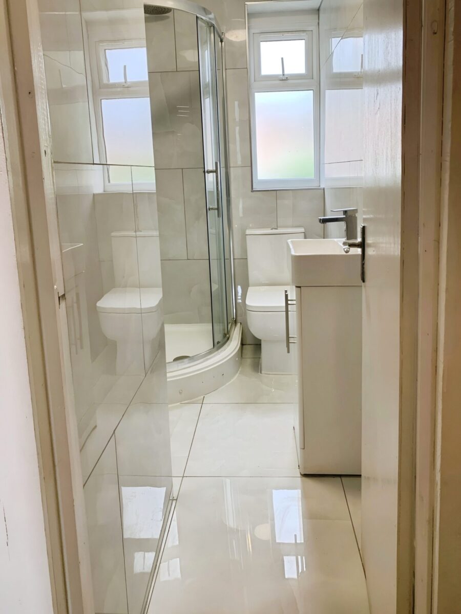 Spacious 6-Bedroom Property For Rent E6