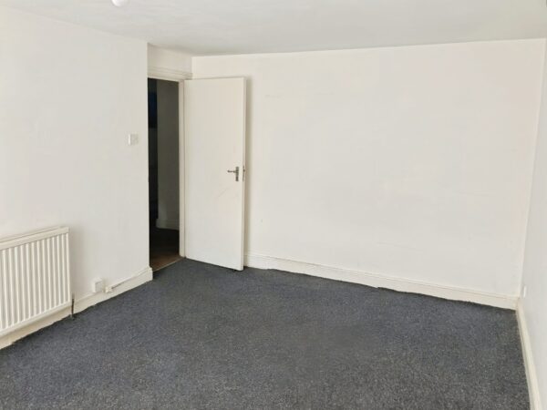 Three-Bedroom Ground Floor Flat, E7