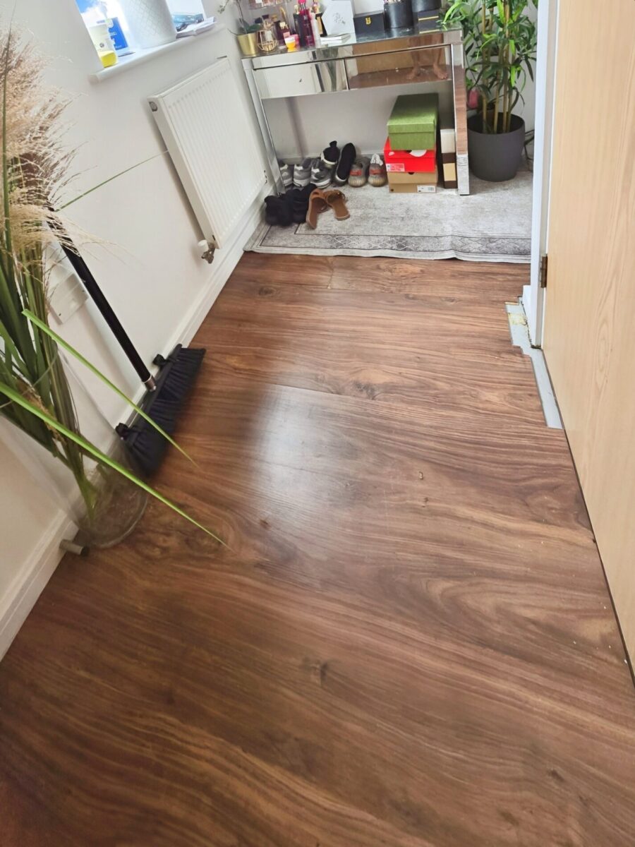 One-bedroom flat For Sale, Ilford, IG3