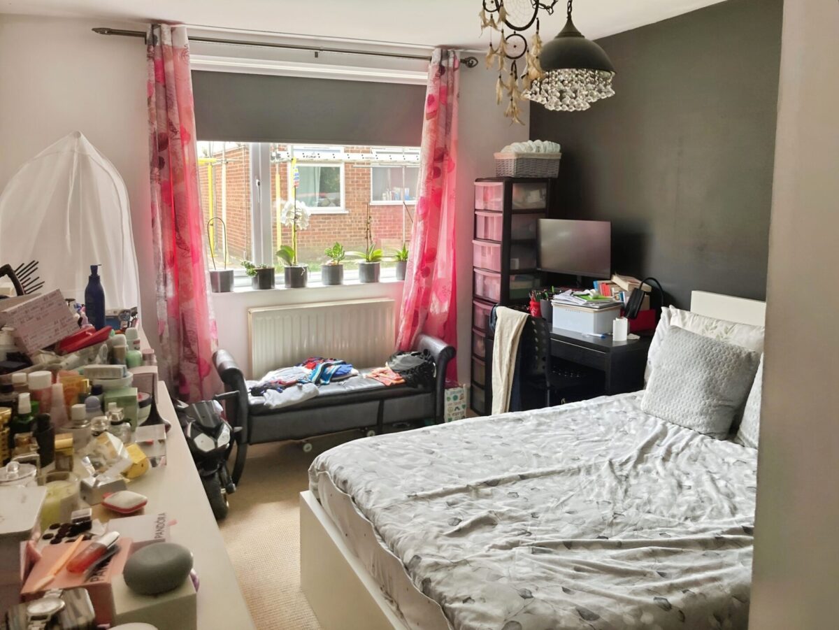 Spacious Ground Floor Apartment, SW16