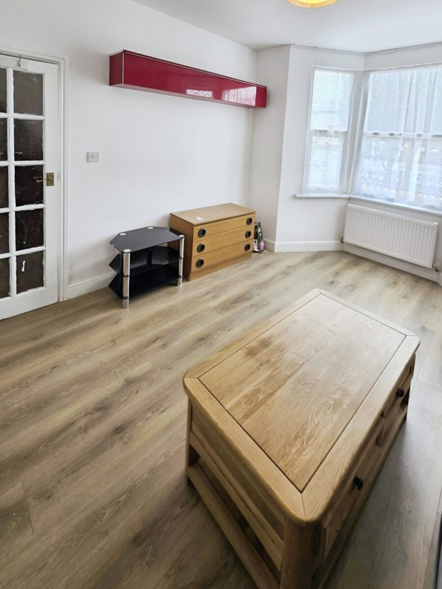 2-Bedroom House For Rent Barking, IG11