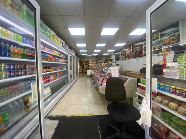 Butcher Shop with 2-Bedroom Flat, IG11