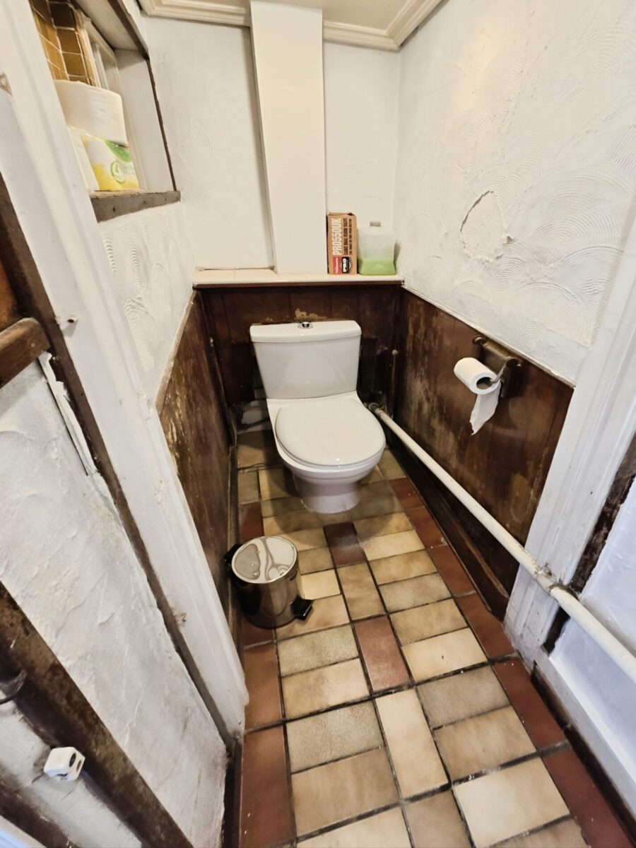 2-Bedroom House For Rent Barking, IG11