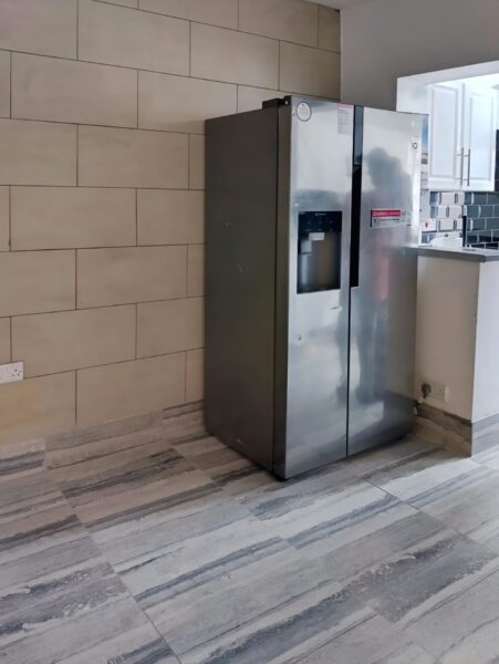 Four-Bedroom Flat  for Rent, Ilford IG1