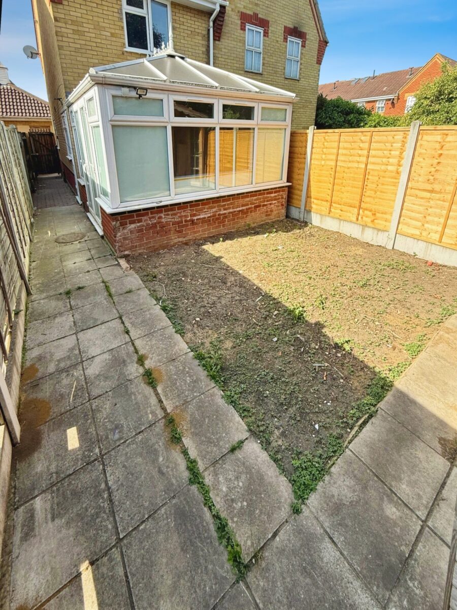3-Bedroom House for Rent, IG1