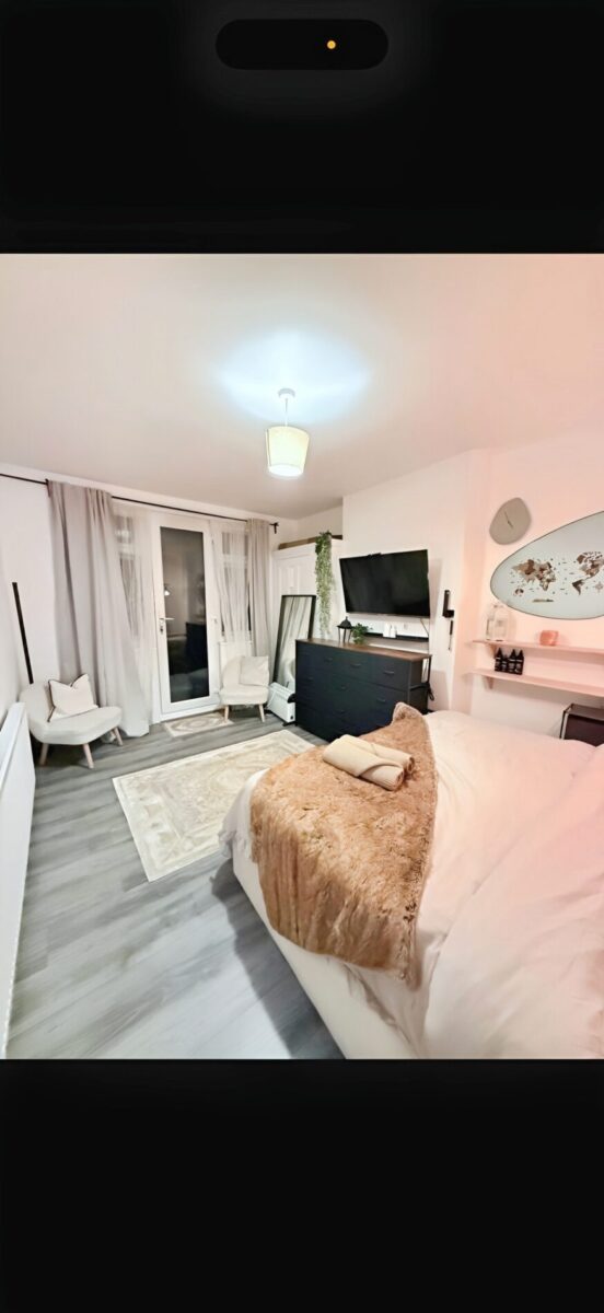 2 Bedroom First Floor Flat, Barking IG11