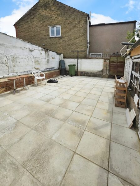 2-Bedroom House For Rent Barking, IG11
