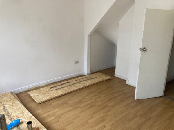 2-Bedroom Flat to Rent, E1