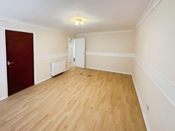 Two-Bedroom Flat, IG11