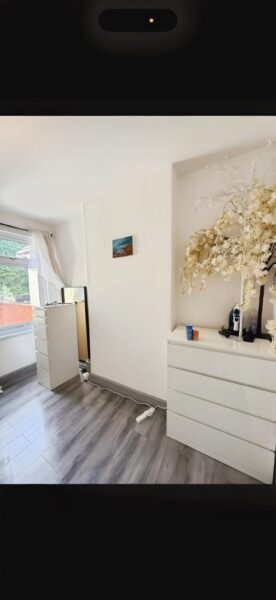 2 Bedroom First Floor Flat, Barking IG11