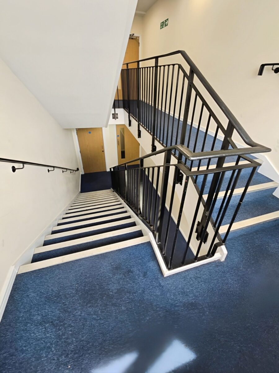 One-bedroom flat For Sale, Ilford, IG3