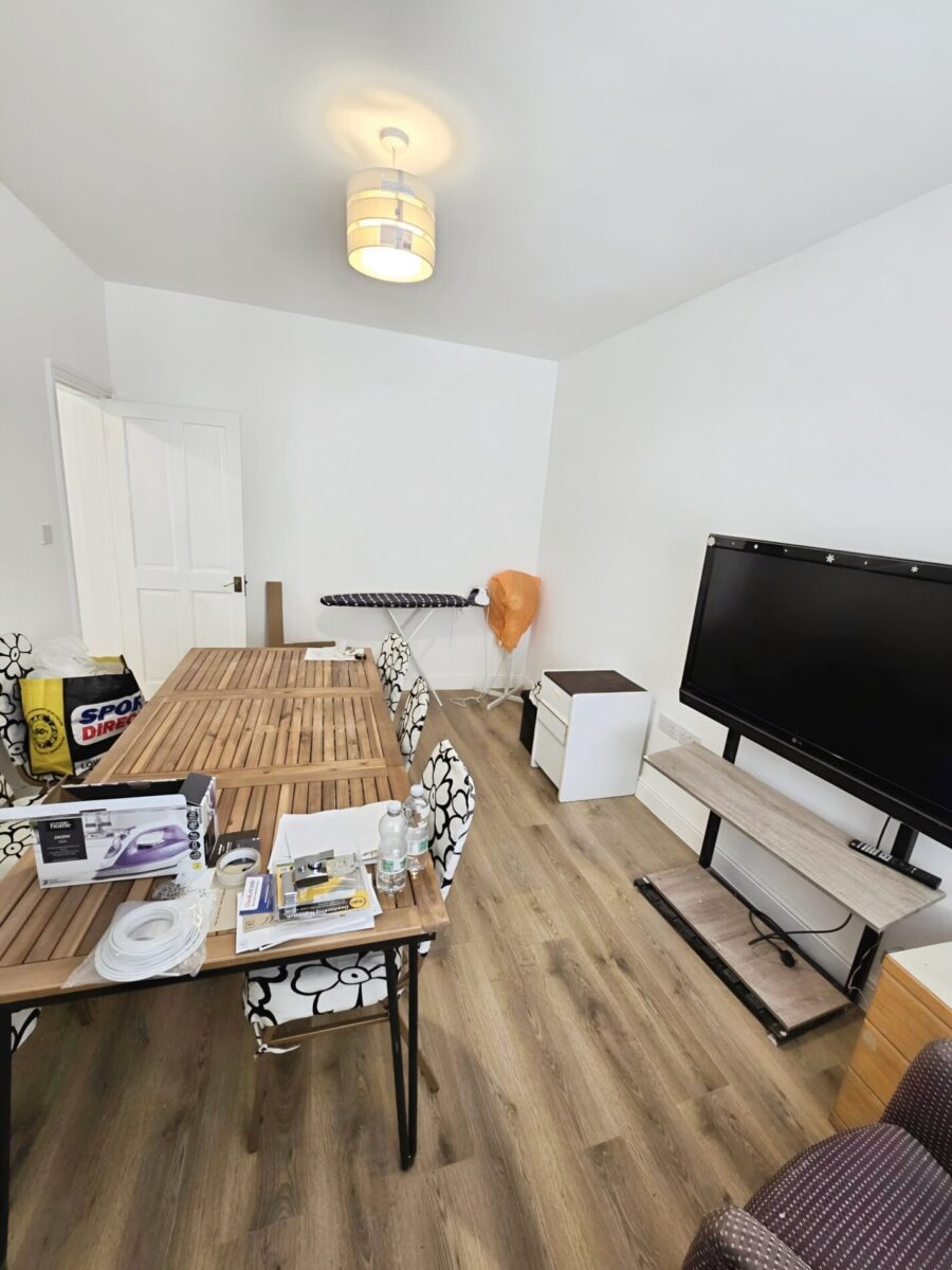 2-Bedroom House For Rent Barking, IG11