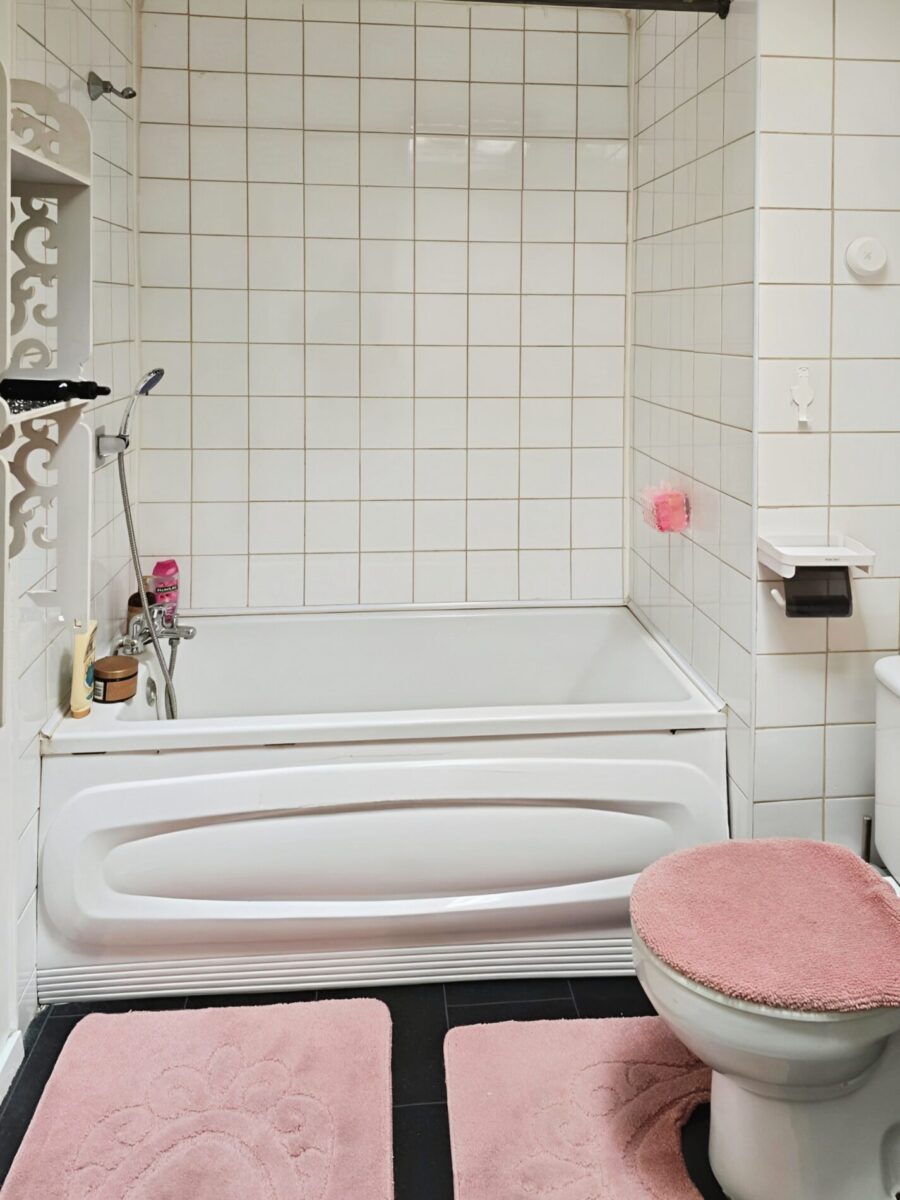 One-Bedroom Flat, IG1