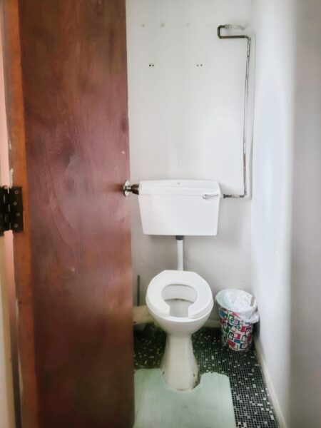 2 Bed House For Sale Romford, RM7