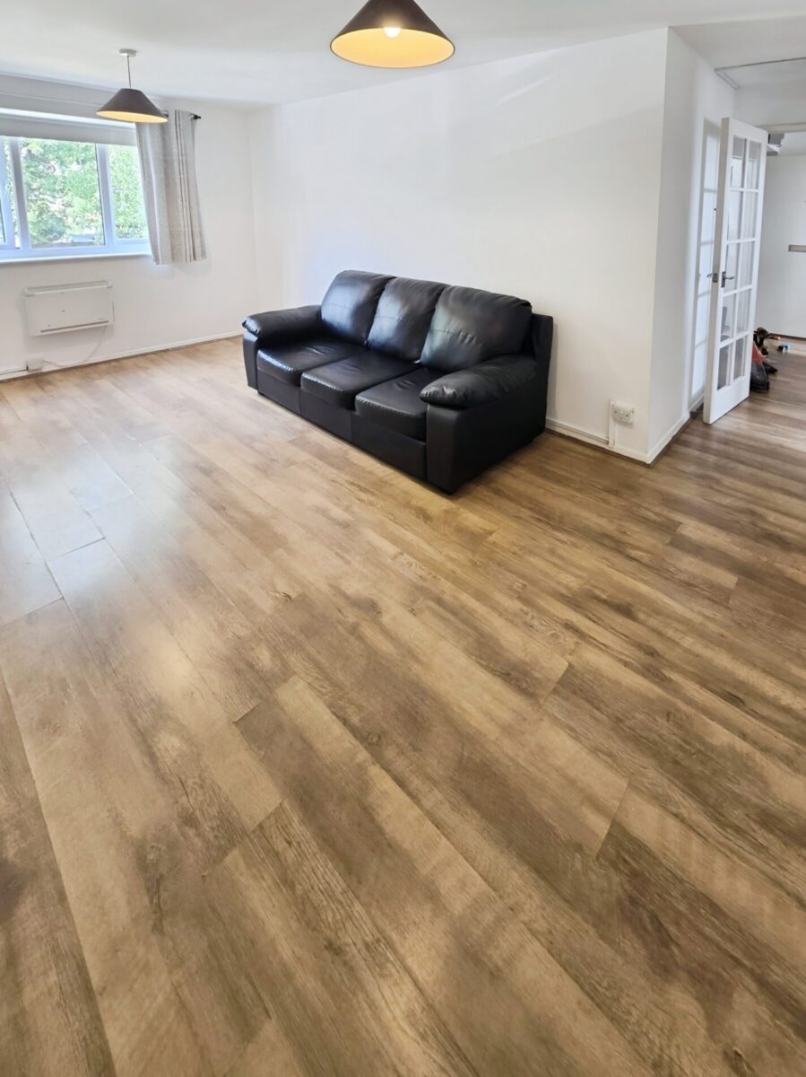 One-Bedroom Flat for Sale, IG11