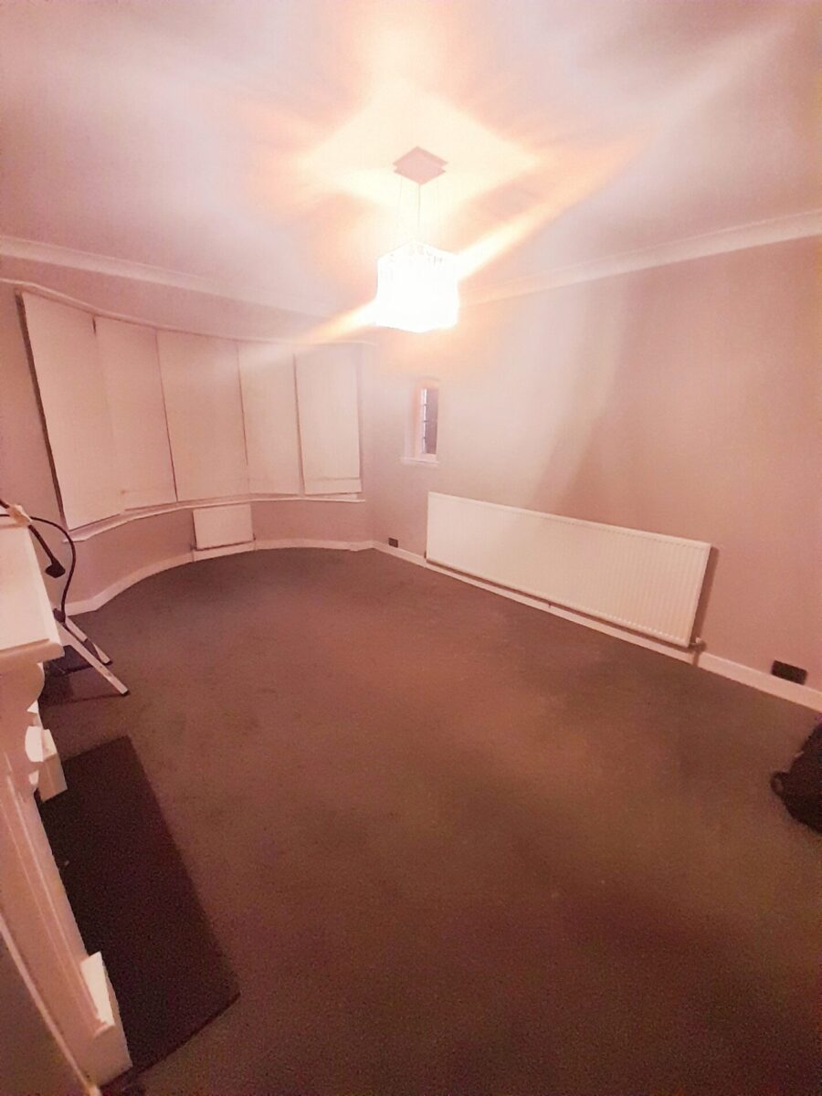 3 Bedroom House For Rent, IG6