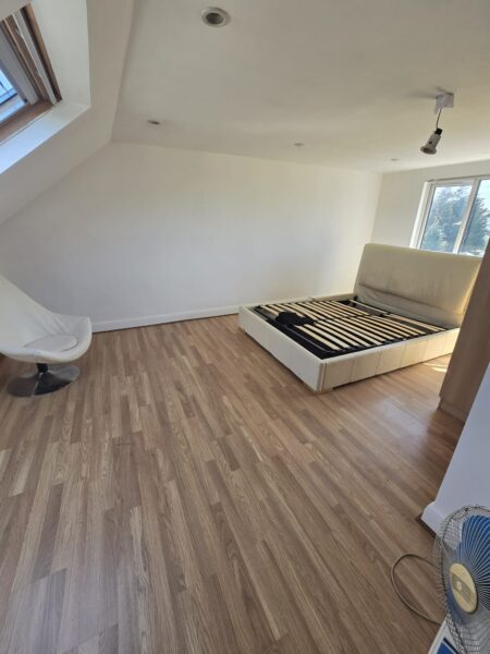 Spacious 4-5 Bedroom House For Rent, IG11