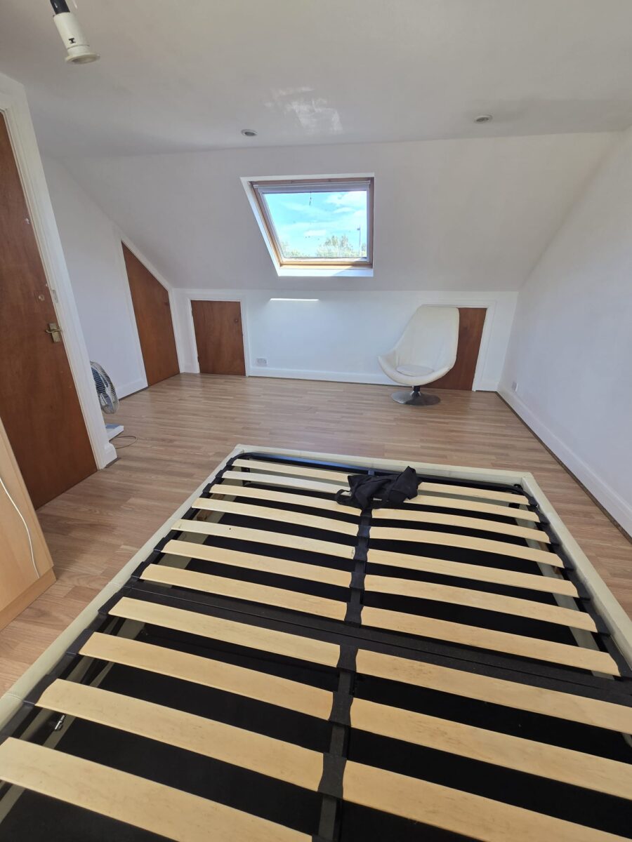 Spacious 4-5 Bedroom House For Rent, IG11