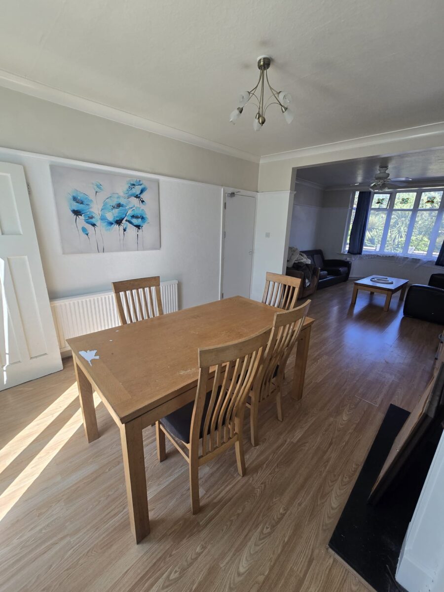 Spacious 4-5 Bedroom House For Rent, IG11