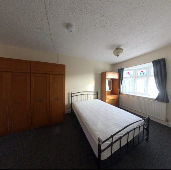 1-Bedroom Flat Available to Rent, IG11