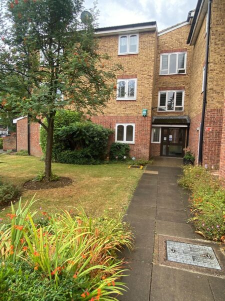 One Bedroom First Floor Flat, RM1