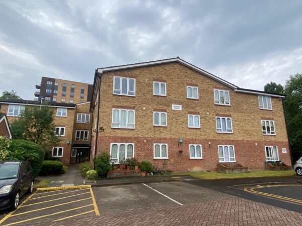 One Bedroom First Floor Flat, RM1