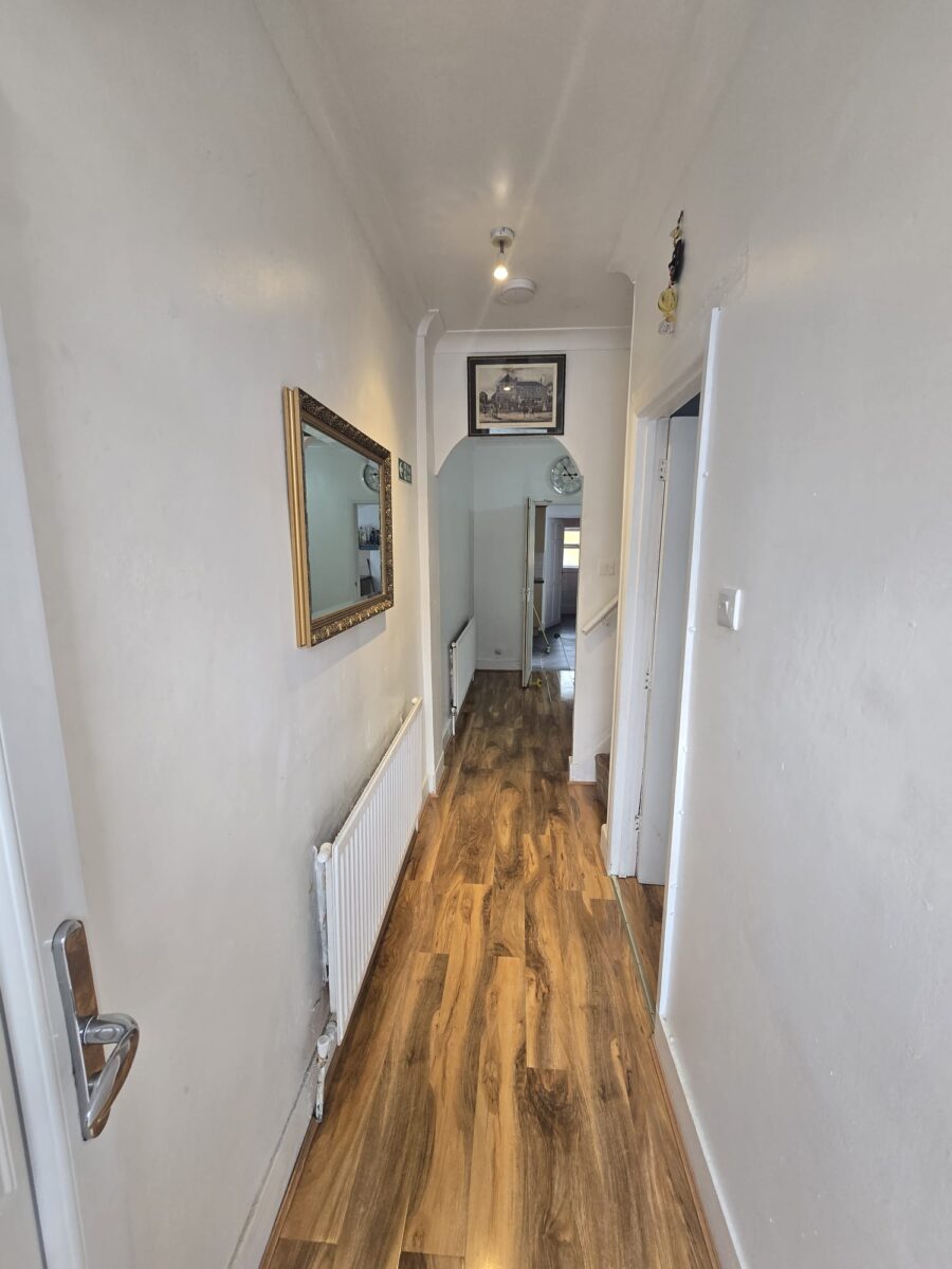 4 Bedroom Terraced House to Ket in IG1 2PA