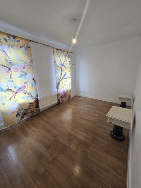 4 Bedroom Terraced House to Ket in IG1 2PA
