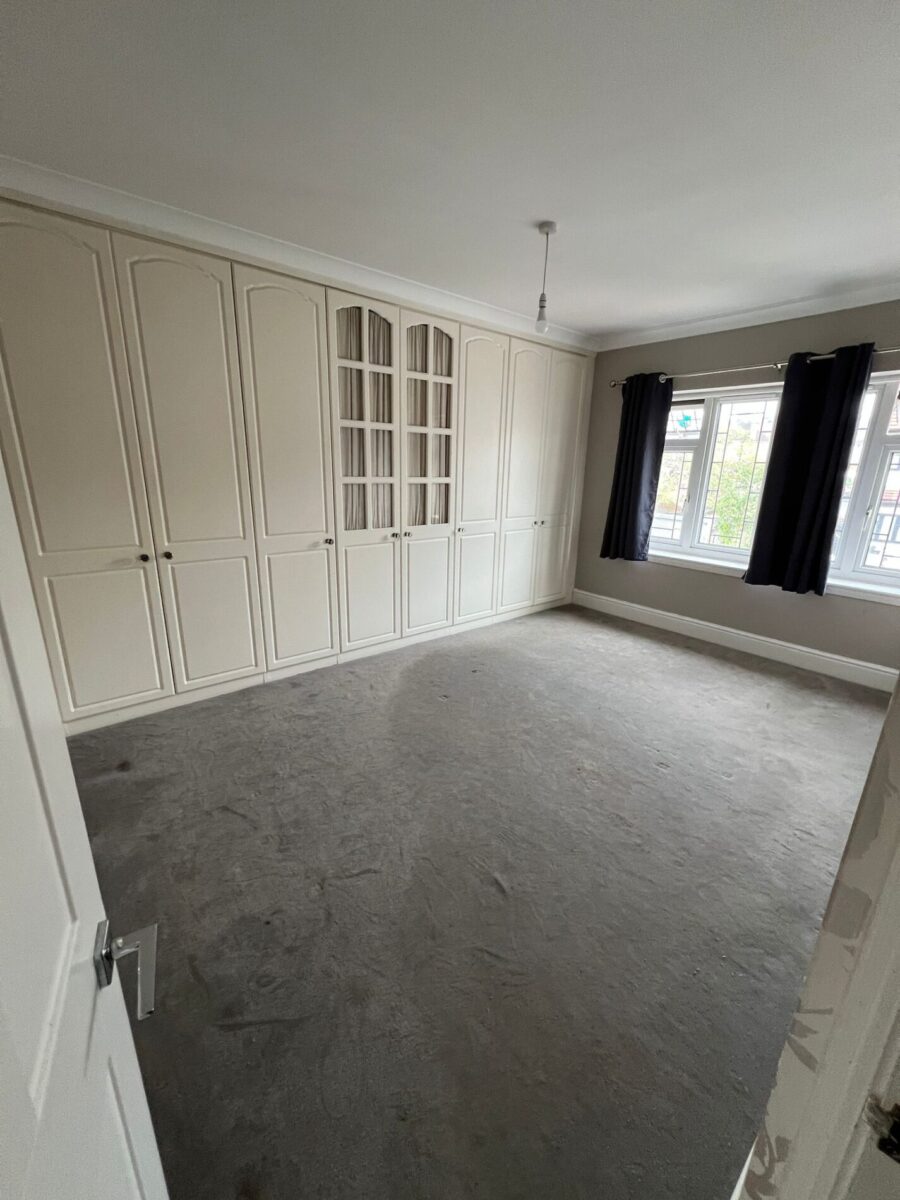 3 Bedroom House For Rent, IG6