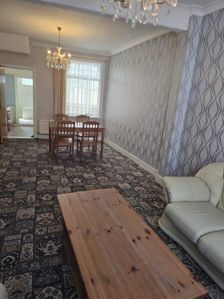 3-Bedroom House for Rent – Newly Refurbished – Barking