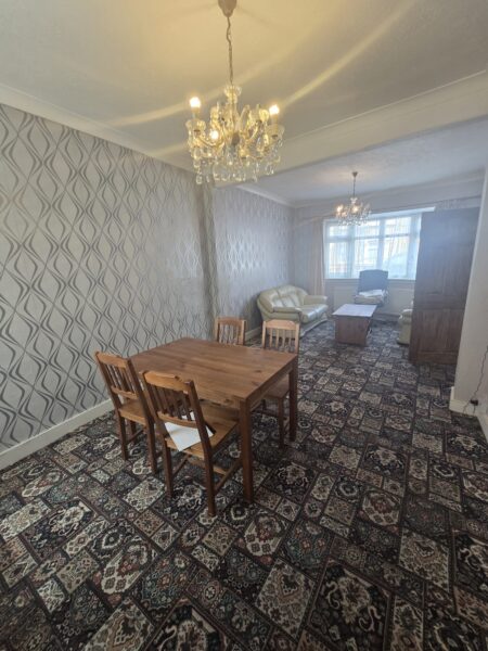 3-Bedroom House for Rent – Newly Refurbished – Barking
