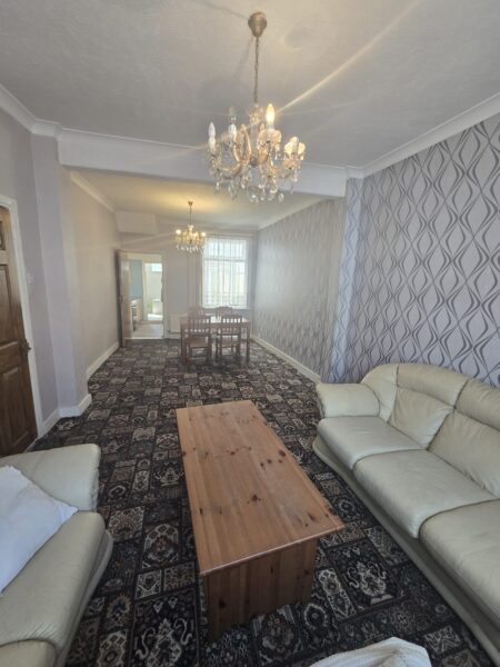 3-Bedroom House for Rent – Newly Refurbished – Barking