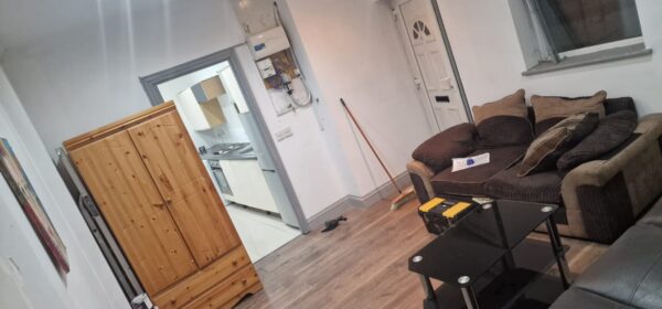 One Bedroom Flat , RM18