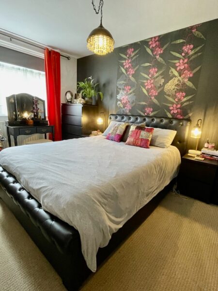 A Stunning 2 Bed Ground Floor Apartment, SW16