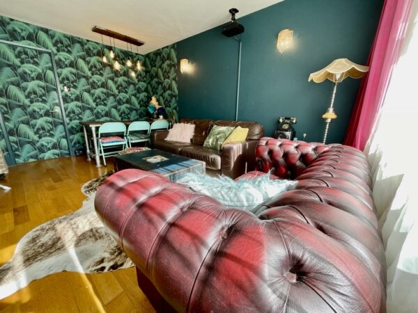 A Stunning 2 Bed Ground Floor Apartment, SW16