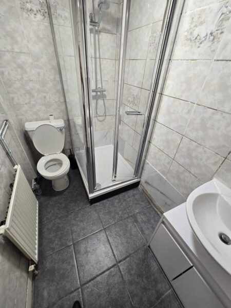 Grangewood Avenue RM13