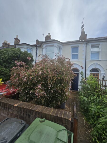 3 Bed House For Rent, SE6