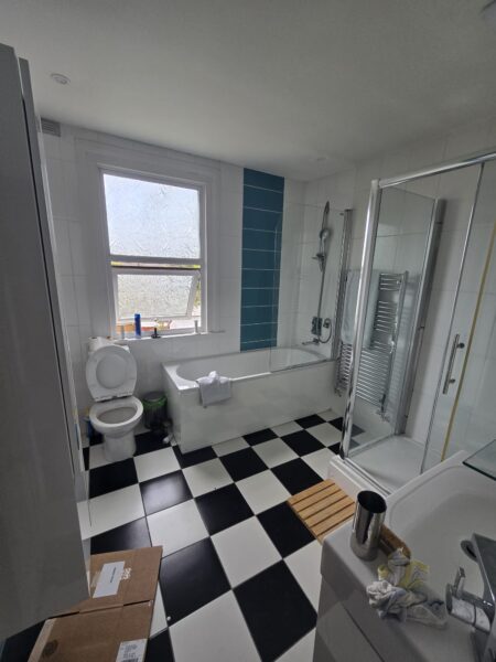 3 Bed House For Rent, SE6