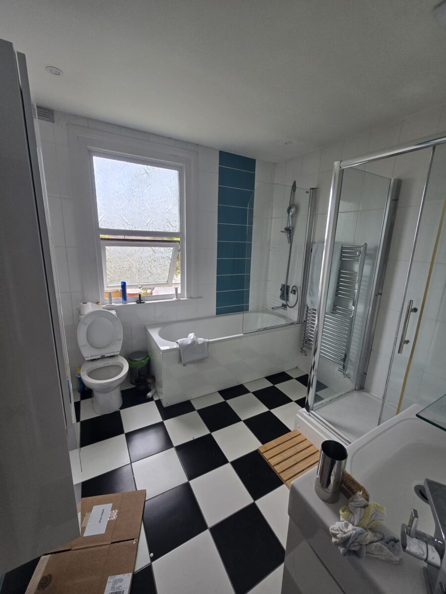 3 Bed House For Rent, SE6